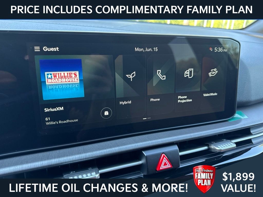 New 2026 Kia Sportage Hybrid X-Line SUV