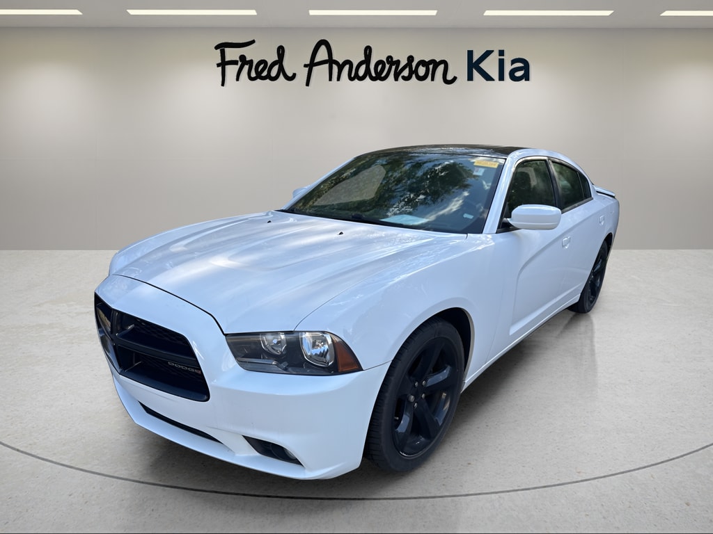 Used 2013 Dodge Charger SXT Sedan