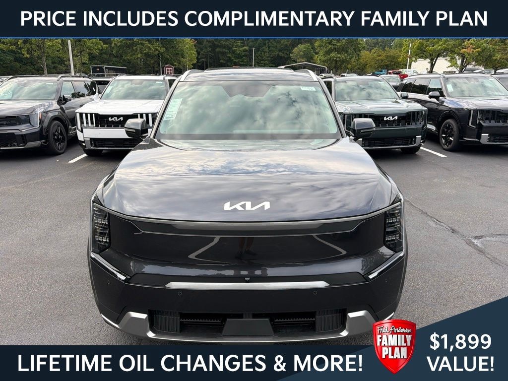New 2026 Kia EV9 Wind SUV