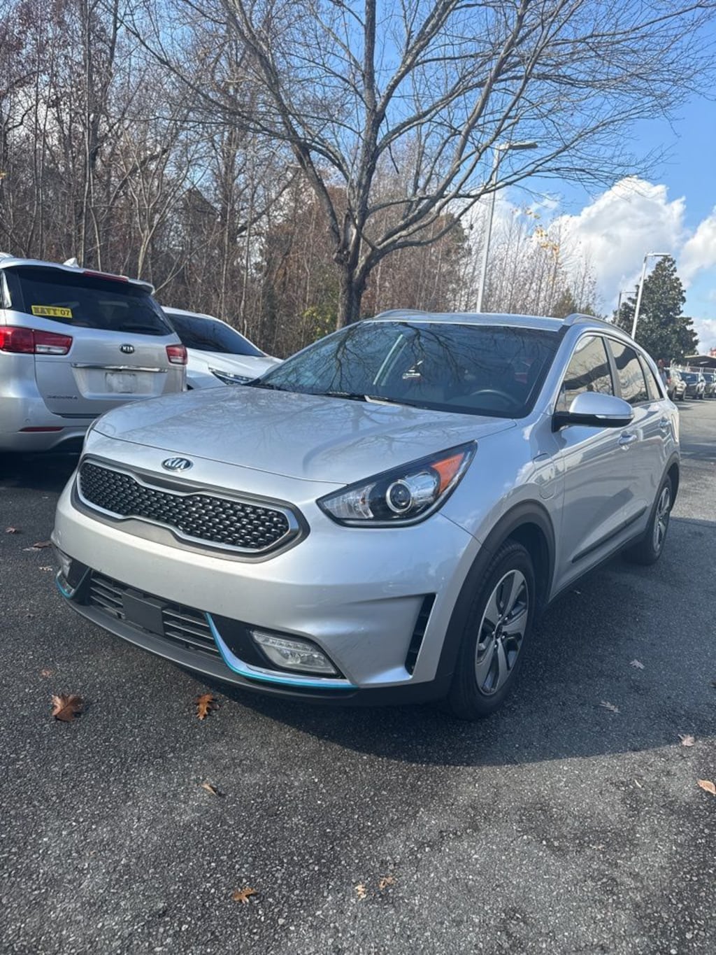 Used 2019 Kia Niro Plug-In Hybrid EX SUV