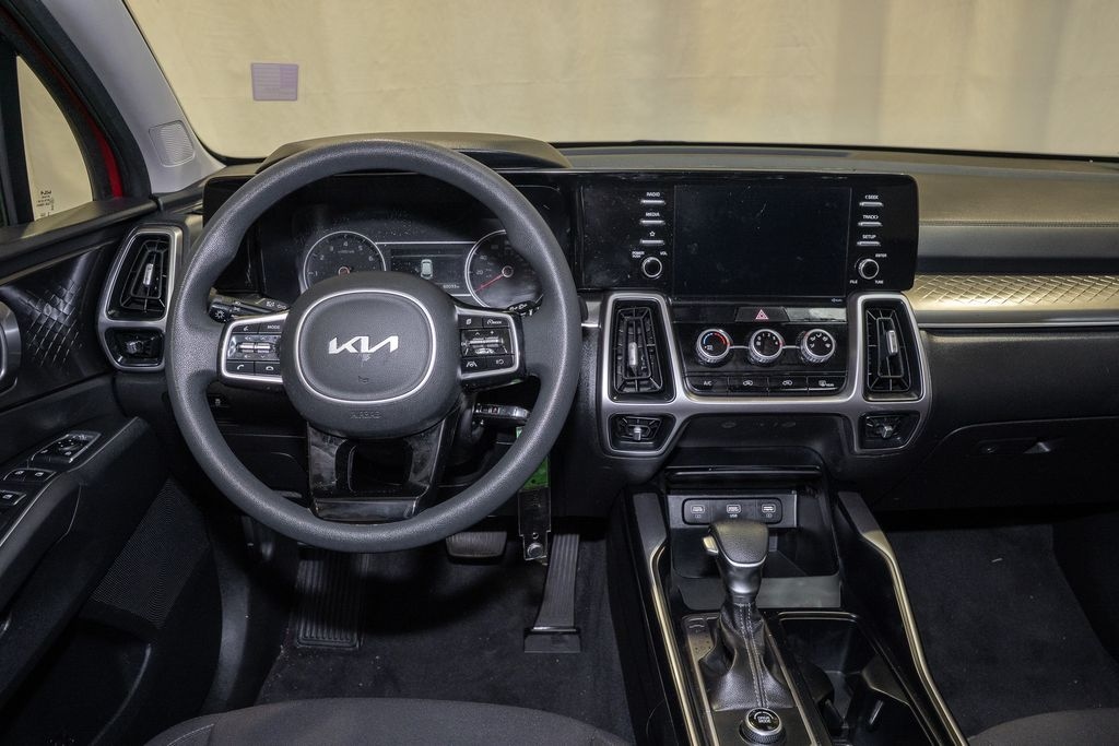 Certified 2022 Kia Sorento LX SUV