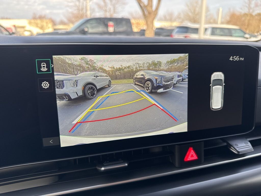 New 2026 Kia Carnival LXS Van Passenger Van