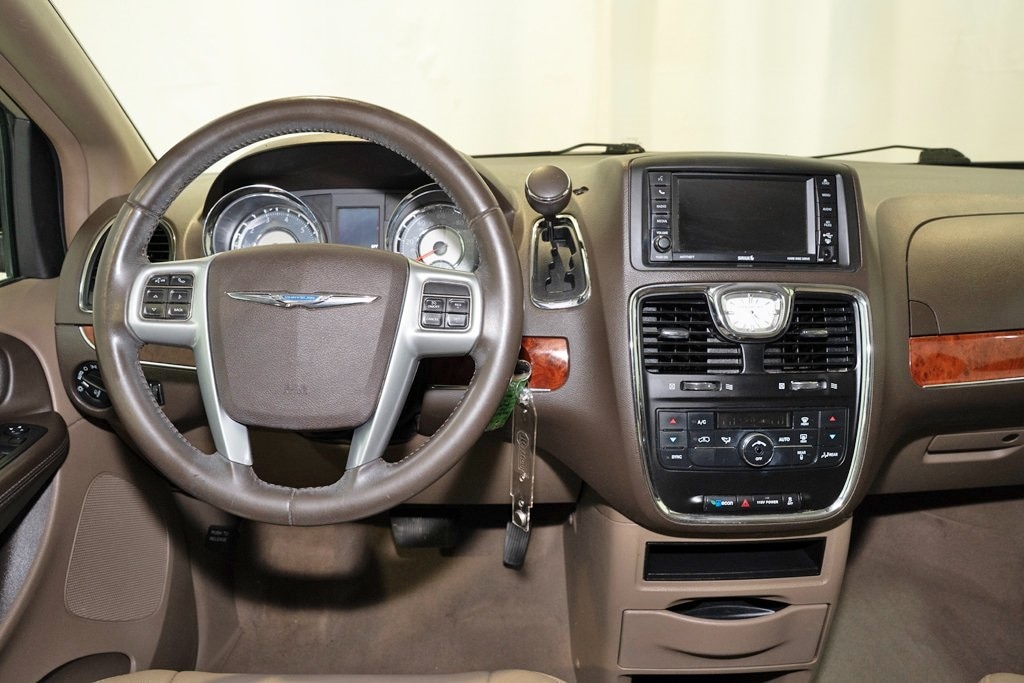 Used 2013 Chrysler Town & Country Touring with VIN 2C4RC1BG0DR747527 for sale in Raleigh, NC