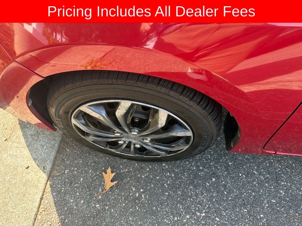 Used 2015 Toyota Corolla LE Sedan