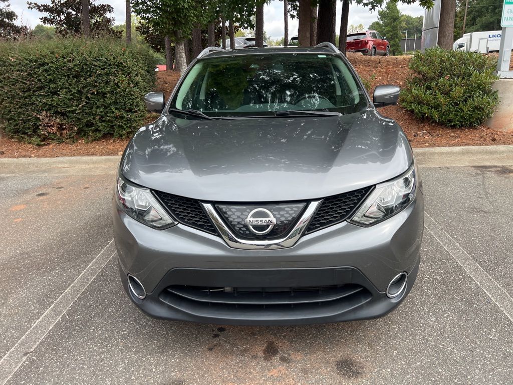 2018 Nissan Rogue Sport SL photo 3