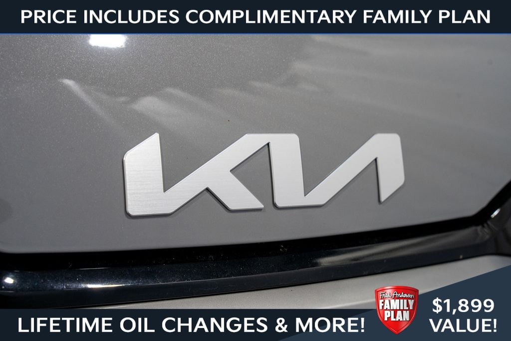 New 2026 Kia Sportage SX SUV