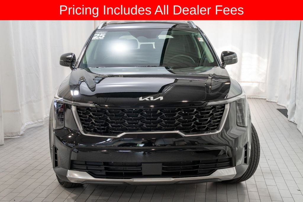 Used 2025 Kia Sorento S SUV