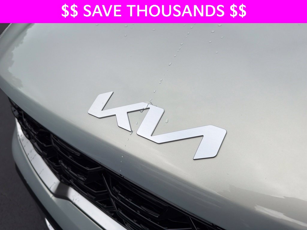New 2026 Kia Sorento S SUV
