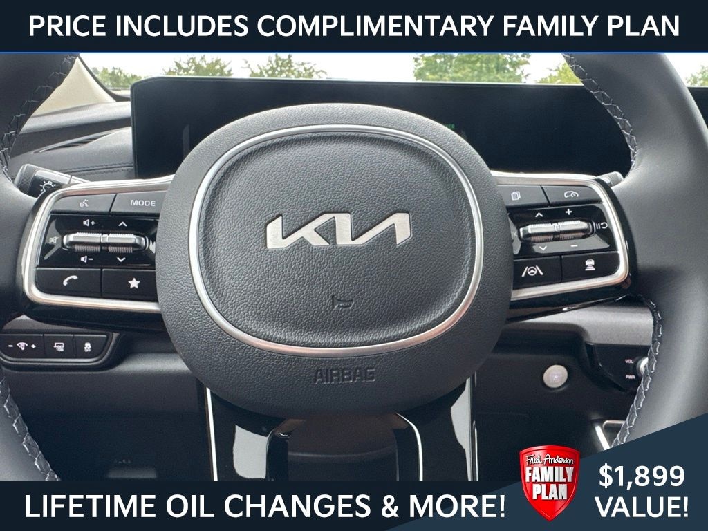 New 2026 Kia Carnival Hybrid SX Van Passenger Van