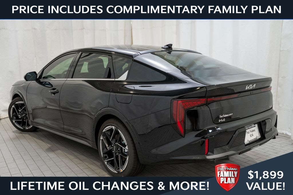 New 2026 Kia K4 GT-Line Sedan