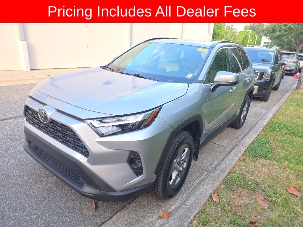 2025 Toyota RAV4 Hybrid SUV 