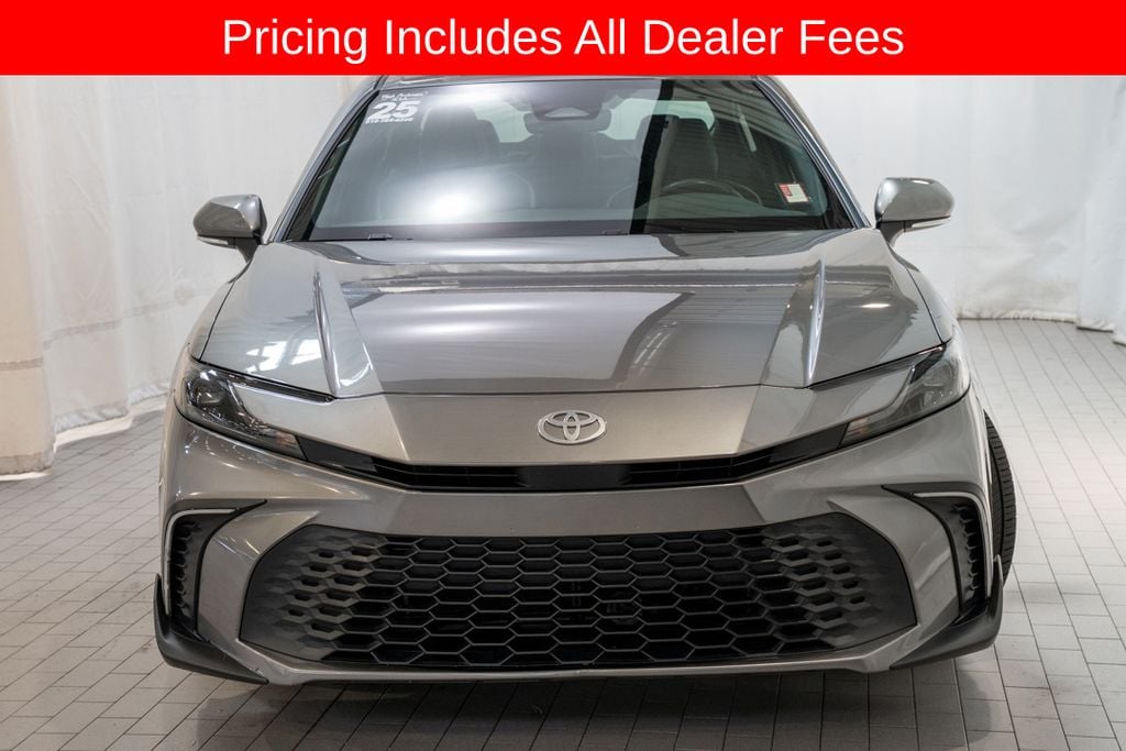Used 2025 Toyota Camry SE Sedan