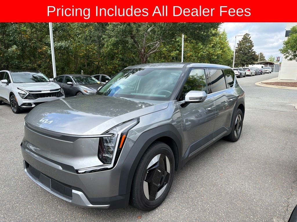 Used 2024 Kia EV9 Light Long Range SUV