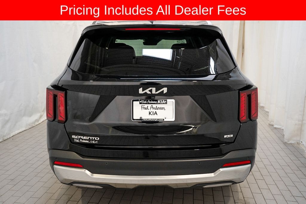 Certified 2025 Kia Sorento S SUV