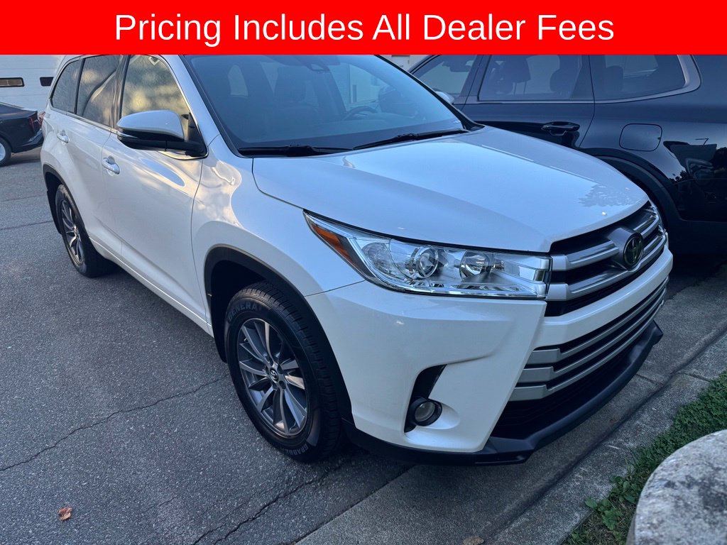 Used 2017 Toyota Highlander XLE SUV