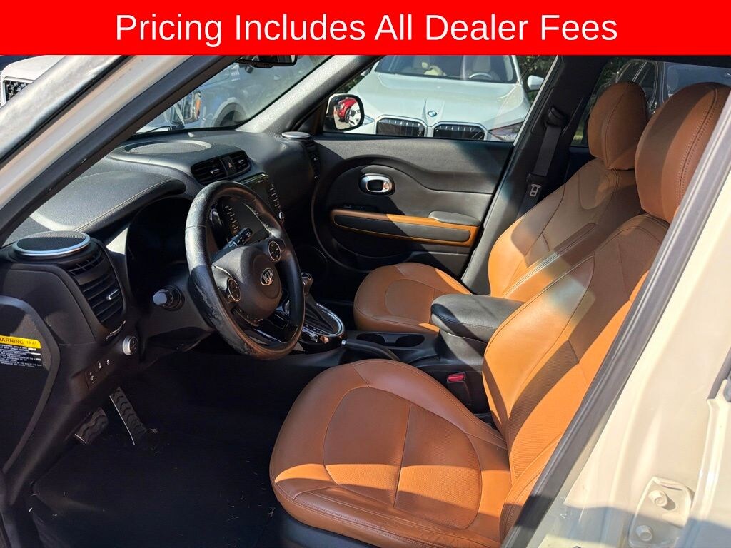 Used 2015 Kia Soul Exclaim Hatchback
