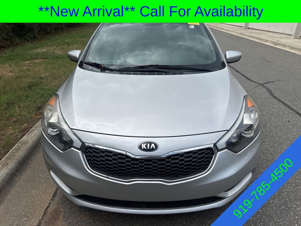 2015 Kia Forte LX photo 2