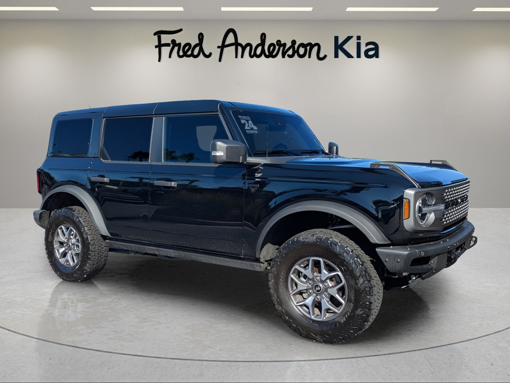 Used 2024 Ford Bronco Badlands SUV