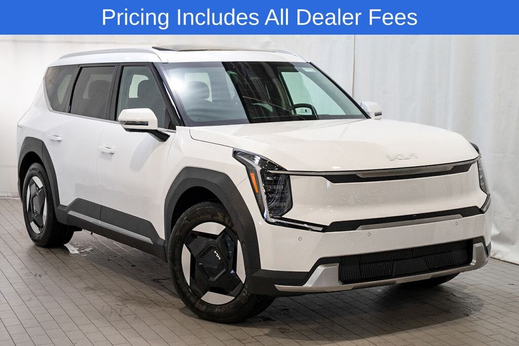 New 2026 Kia EV9 Wind SUV