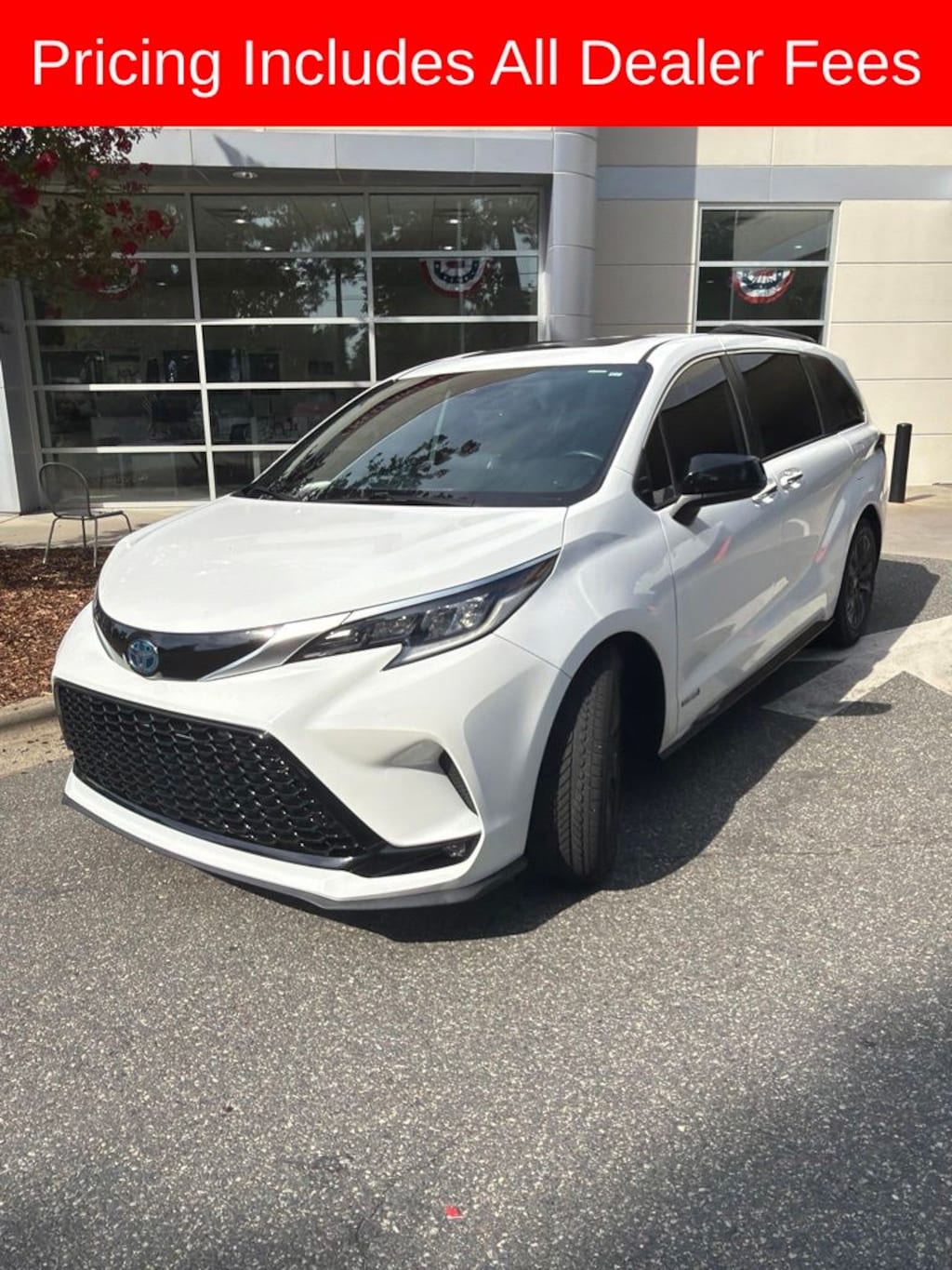 Used 2021 Toyota Sienna XSE Minivan/Van
