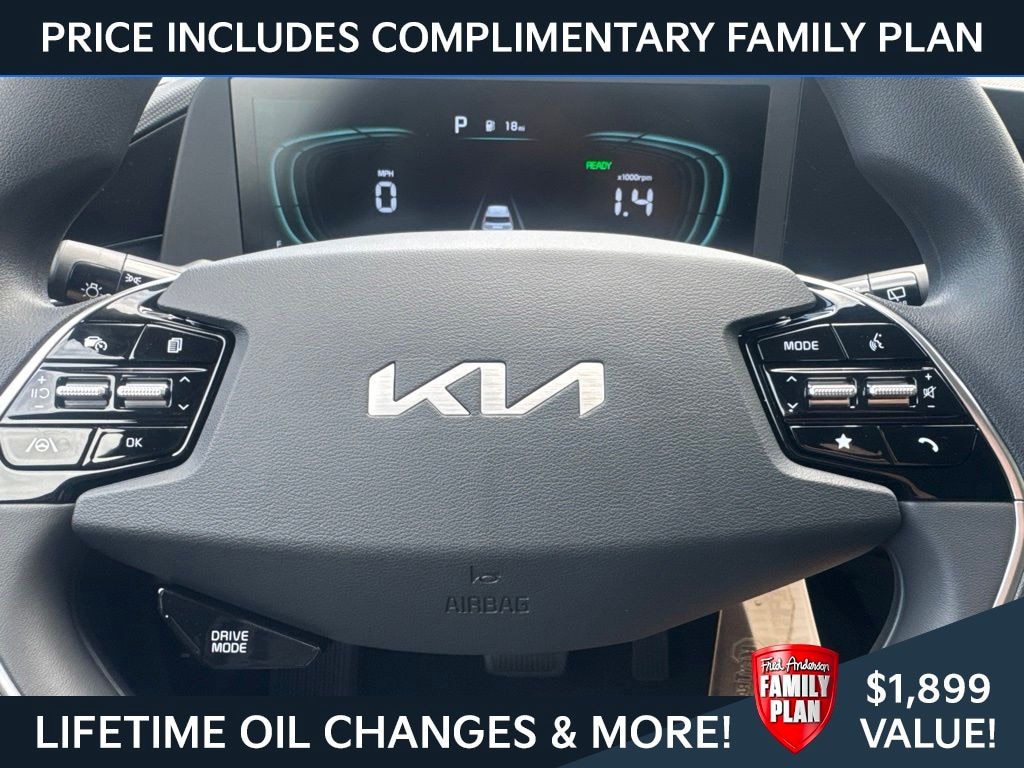 New 2026 Kia Niro LX SUV
