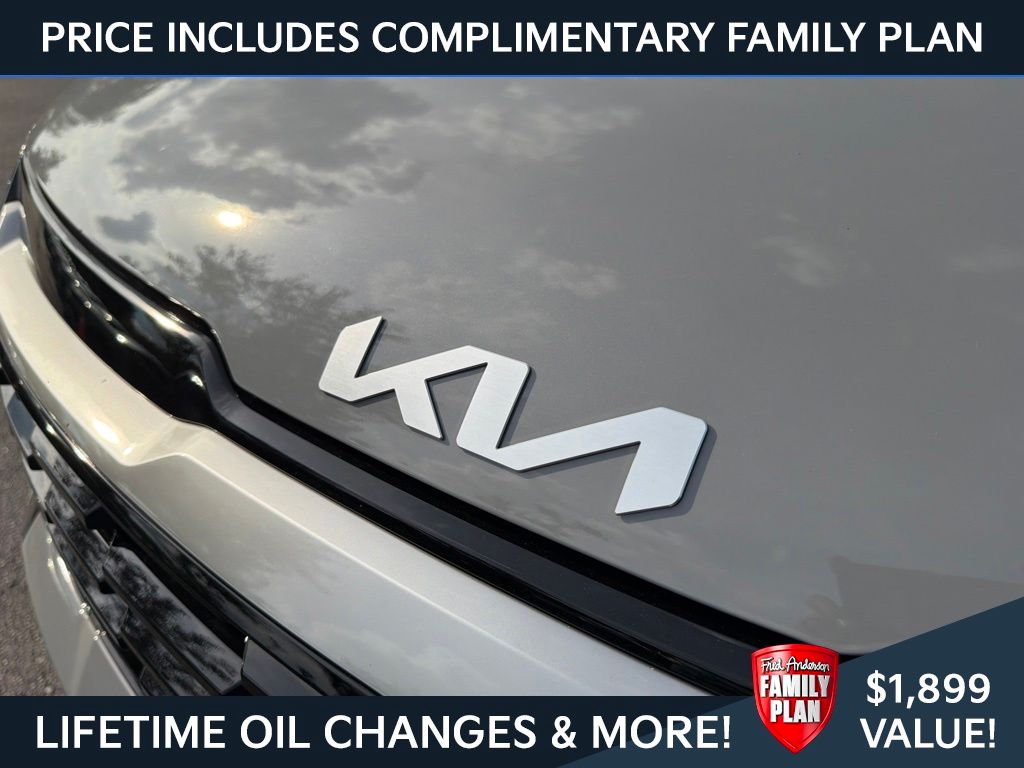 New 2027 Kia Sportage SX SUV