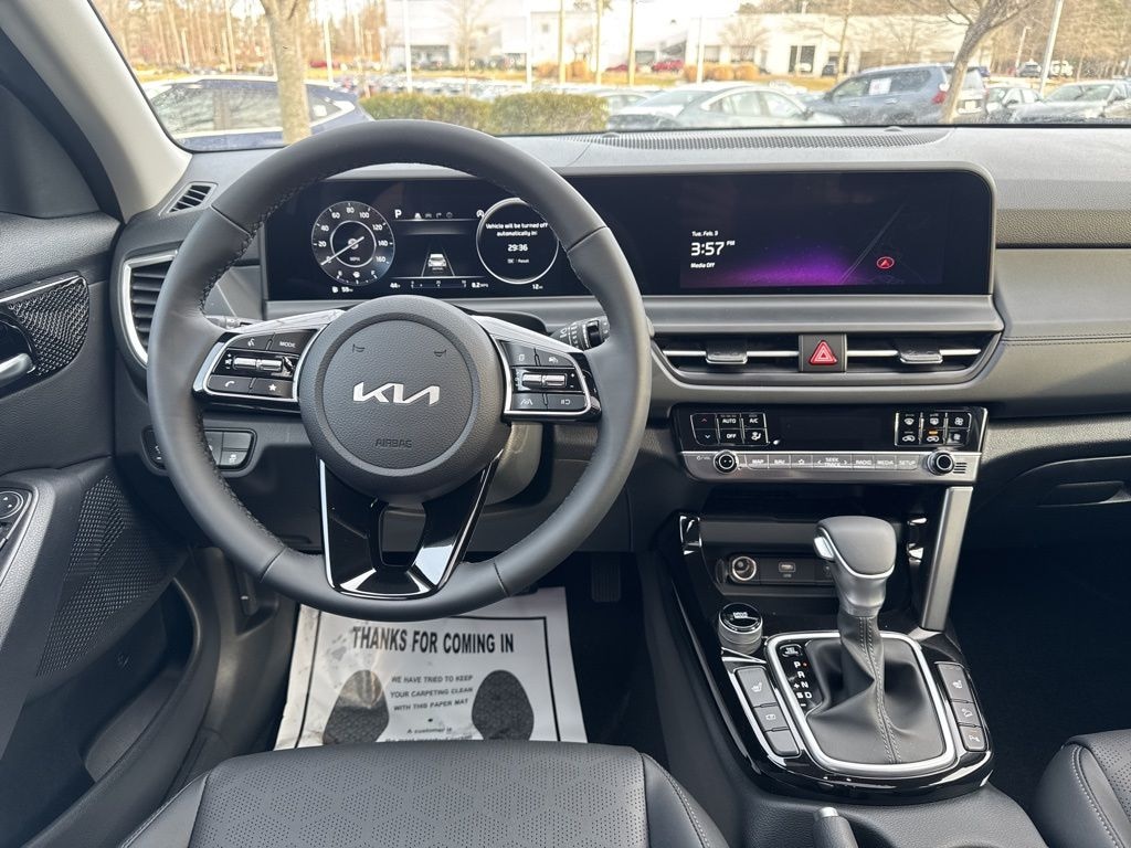 New 2026 Kia Seltos EX SUV