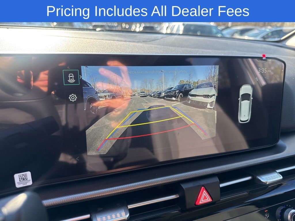 New 2026 Kia Sportage LX SUV