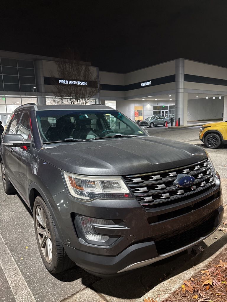 2016 Ford Explorer Limited photo 4
