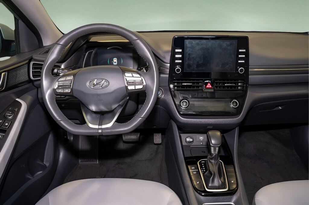 2022 Hyundai Ioniq SEL photo 2