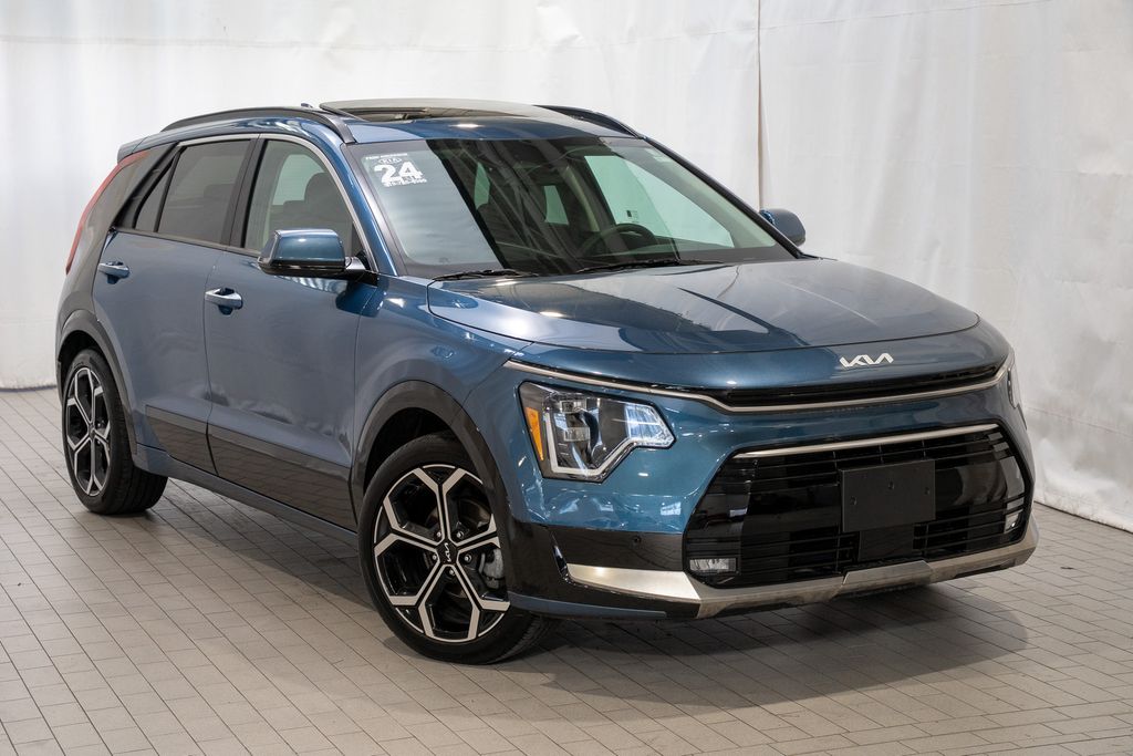 2024 Kia Niro SX Touring's photo
