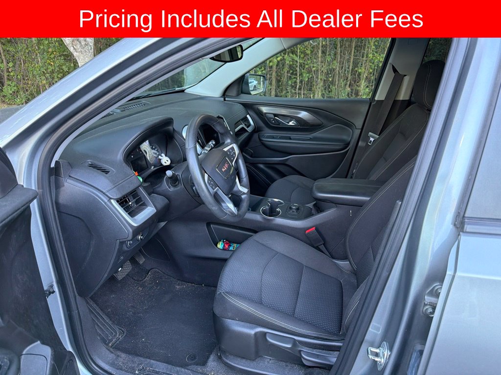 Used 2024 GMC Terrain SLE SUV