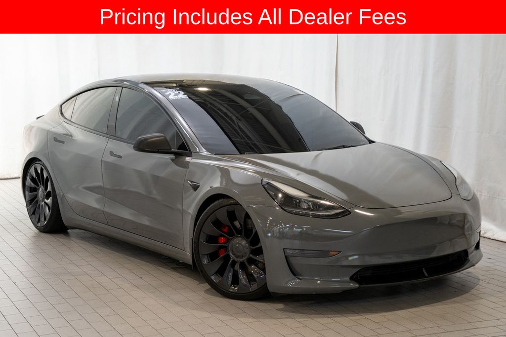 2023 Tesla Model 3 Performance's photo