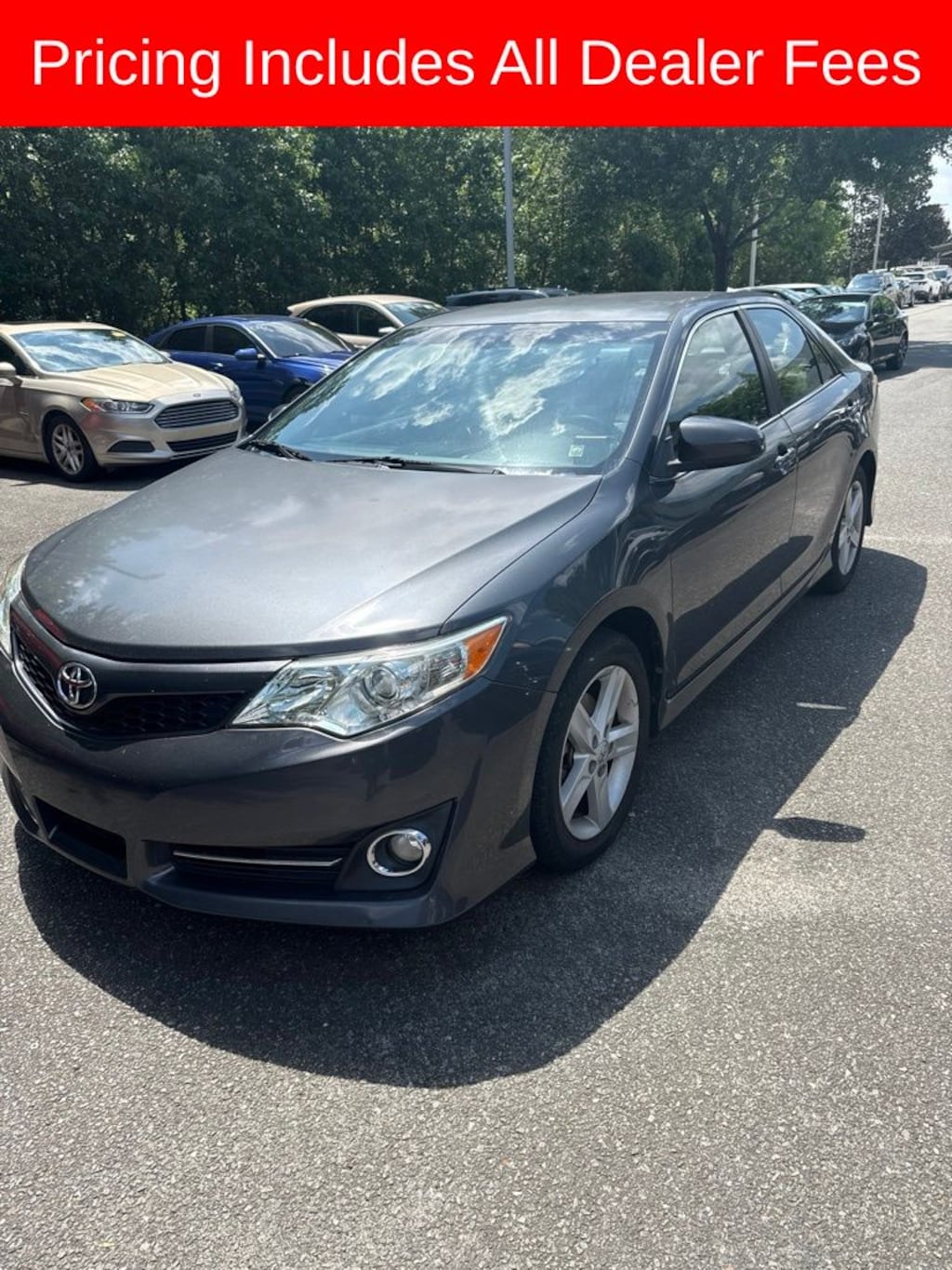 Used 2012 Toyota Camry SE Sedan