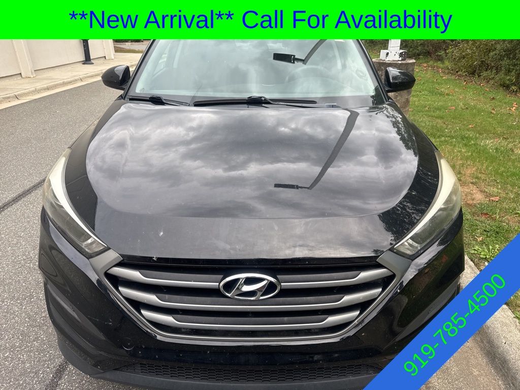 2018 Hyundai Tucson SE photo 2