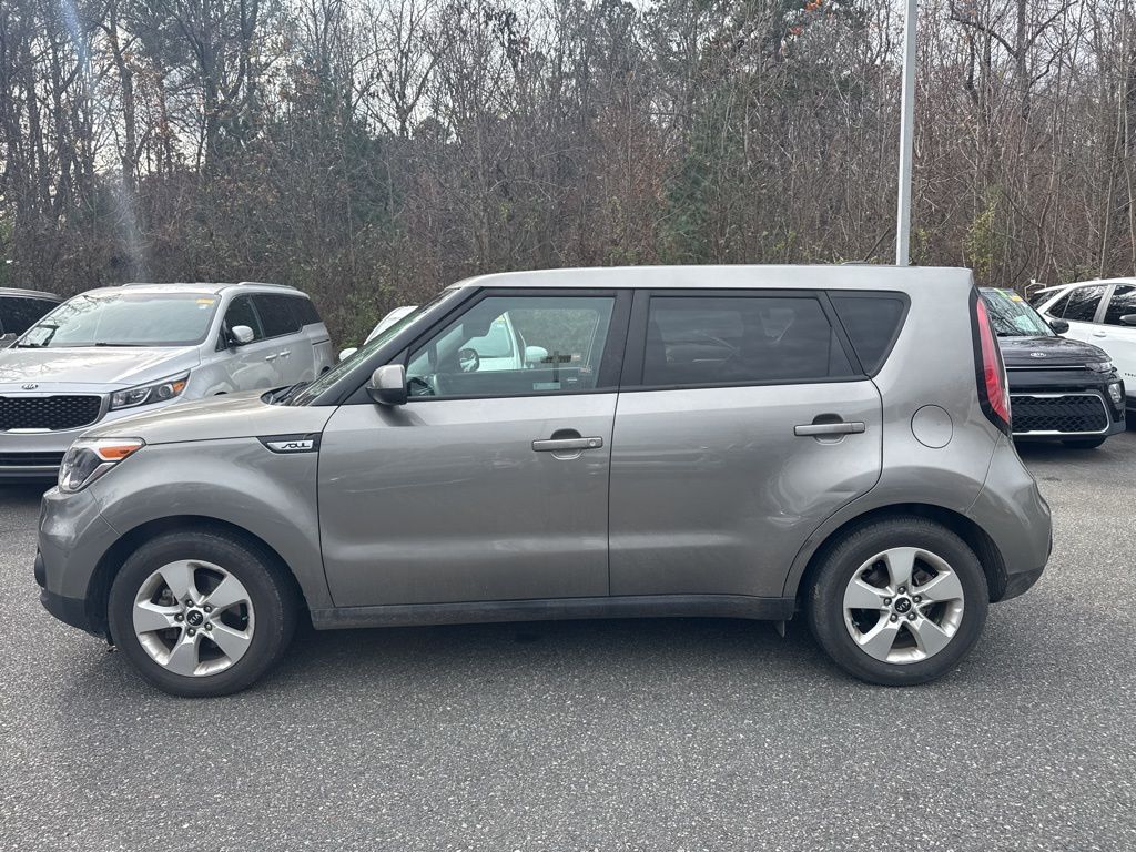 2019 Kia Soul Base photo 2