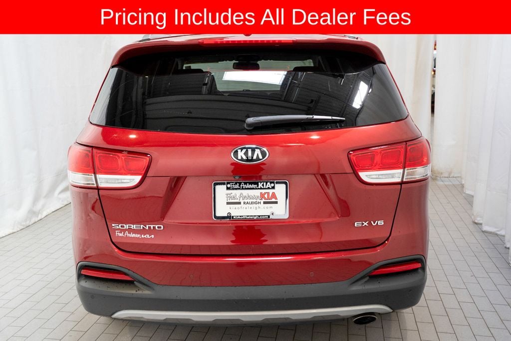 Used 2017 Kia Sorento EX SUV
