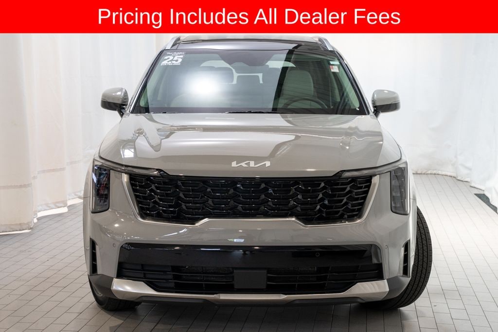 Used 2025 Kia Sorento S SUV
