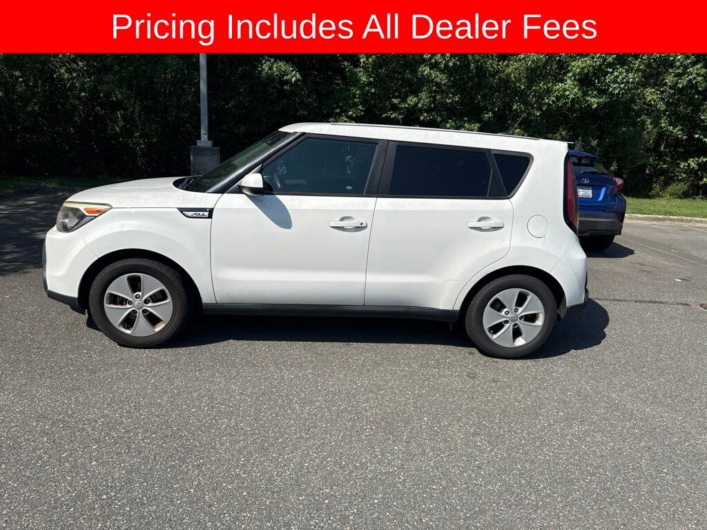 Used 2015 Kia Soul Base Hatchback