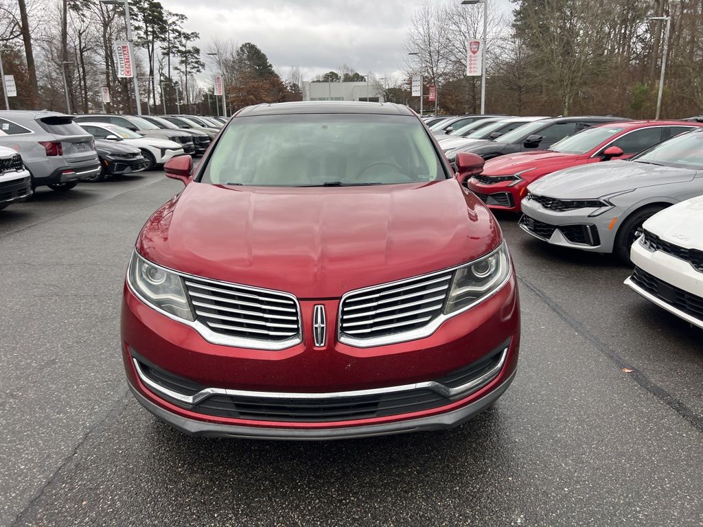 2016 Lincoln MKX Reserve's photo