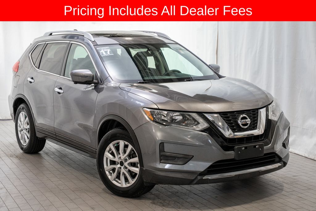 2017 Nissan Rogue SV FWD's photo