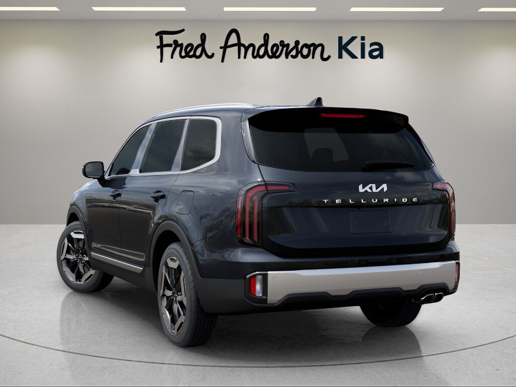 2025 Kia Telluride S photo 4