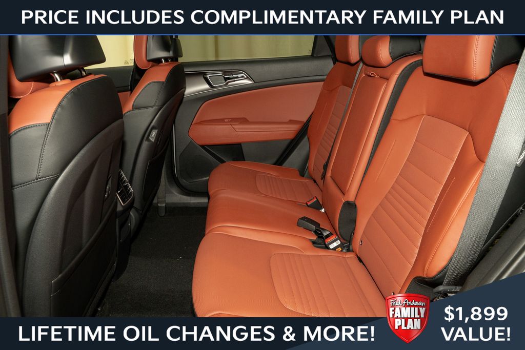 2026 Kia Sportage SX - Photo 9