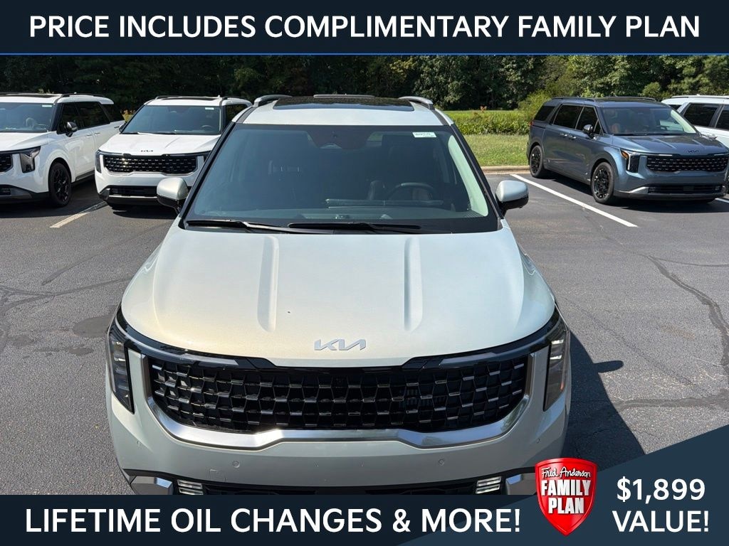 New 2027 Kia Carnival Hybrid SX Van Passenger Van