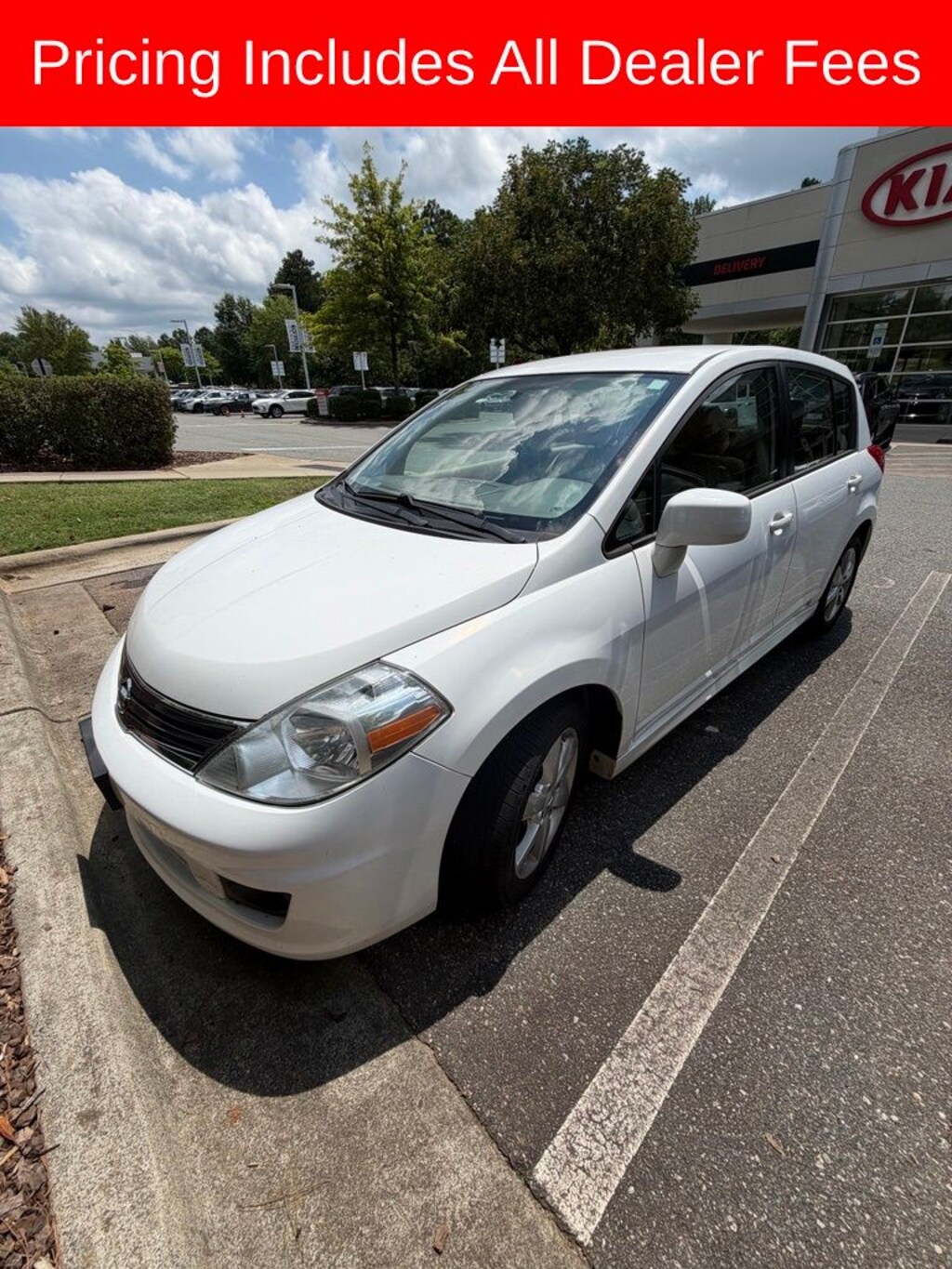 Used 2012 Nissan Versa 1.8 SL Hatchback