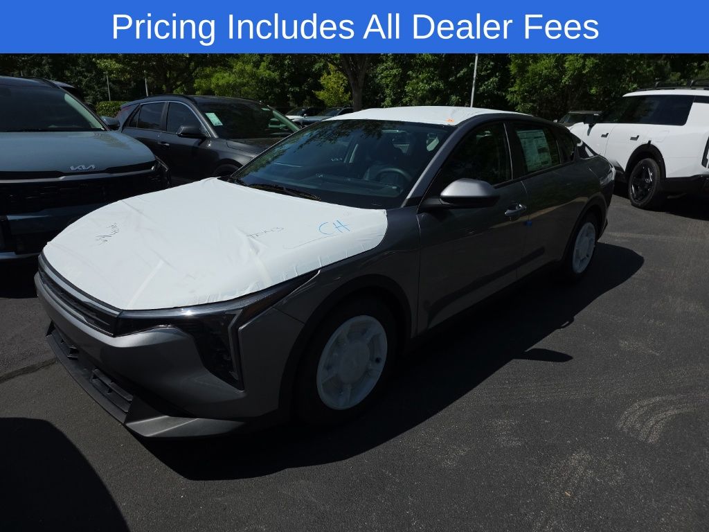 2026 Kia K4 LXS AT's photo