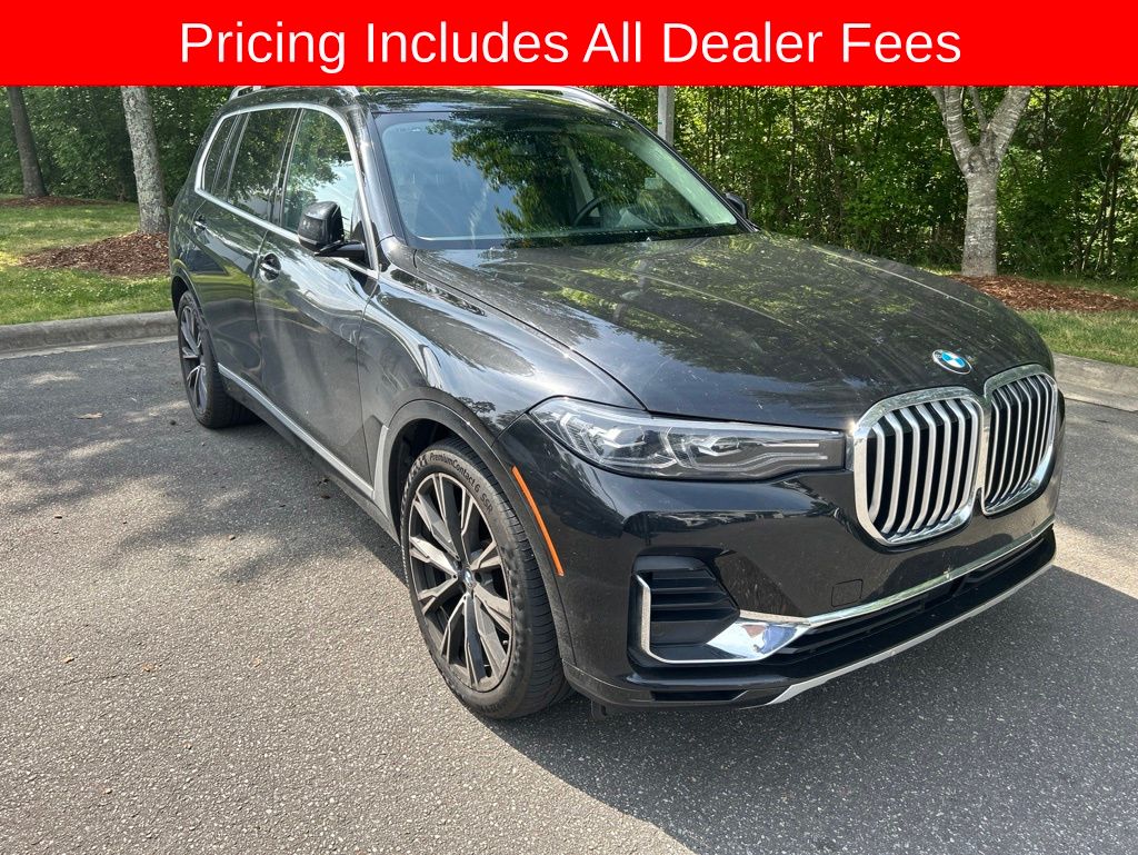 2022 BMW X7 xDrive40i's photo