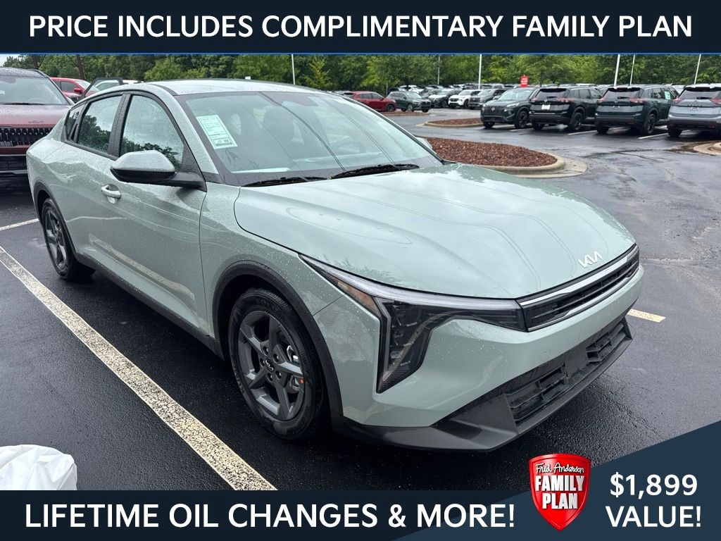 New 2026 Kia K4 LX Sedan