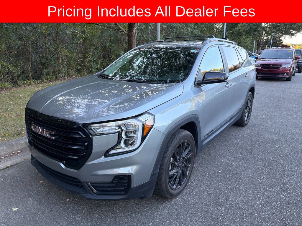 Used 2024 GMC Terrain SLE SUV