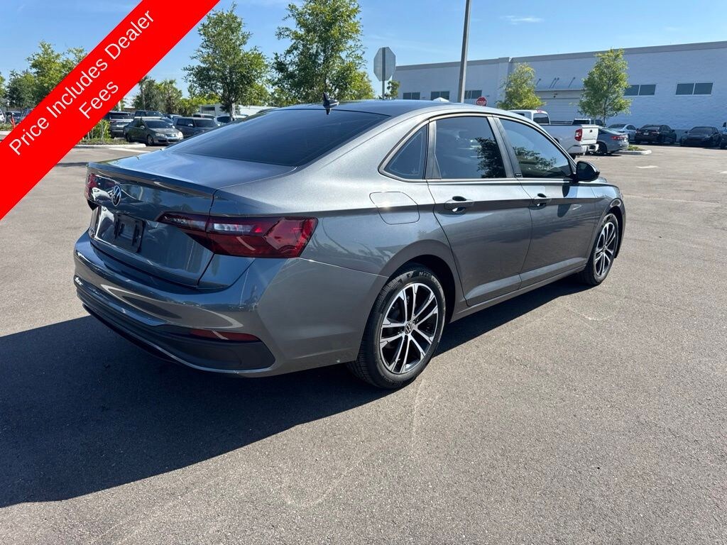 Used 2024 Volkswagen Jetta 1.5T Sport Sedan